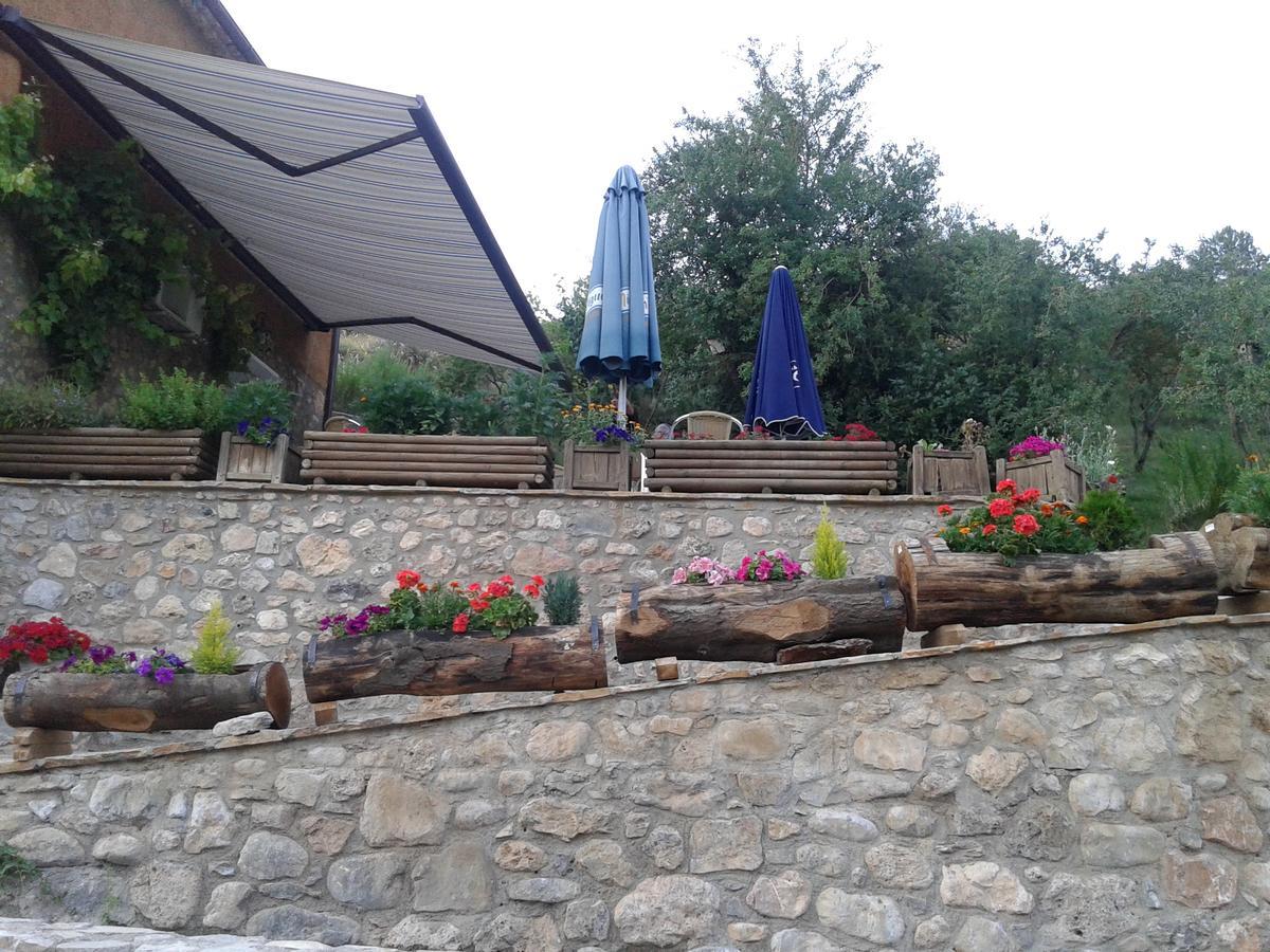 Casa Rural Molí de Fòrnols Hotel Exterior foto
