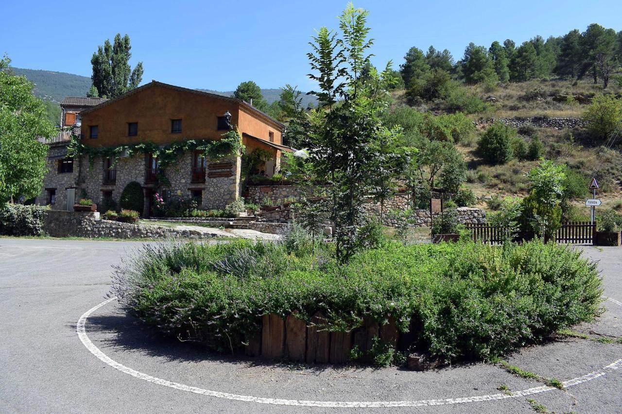 Casa Rural Molí de Fòrnols Hotel Exterior foto
