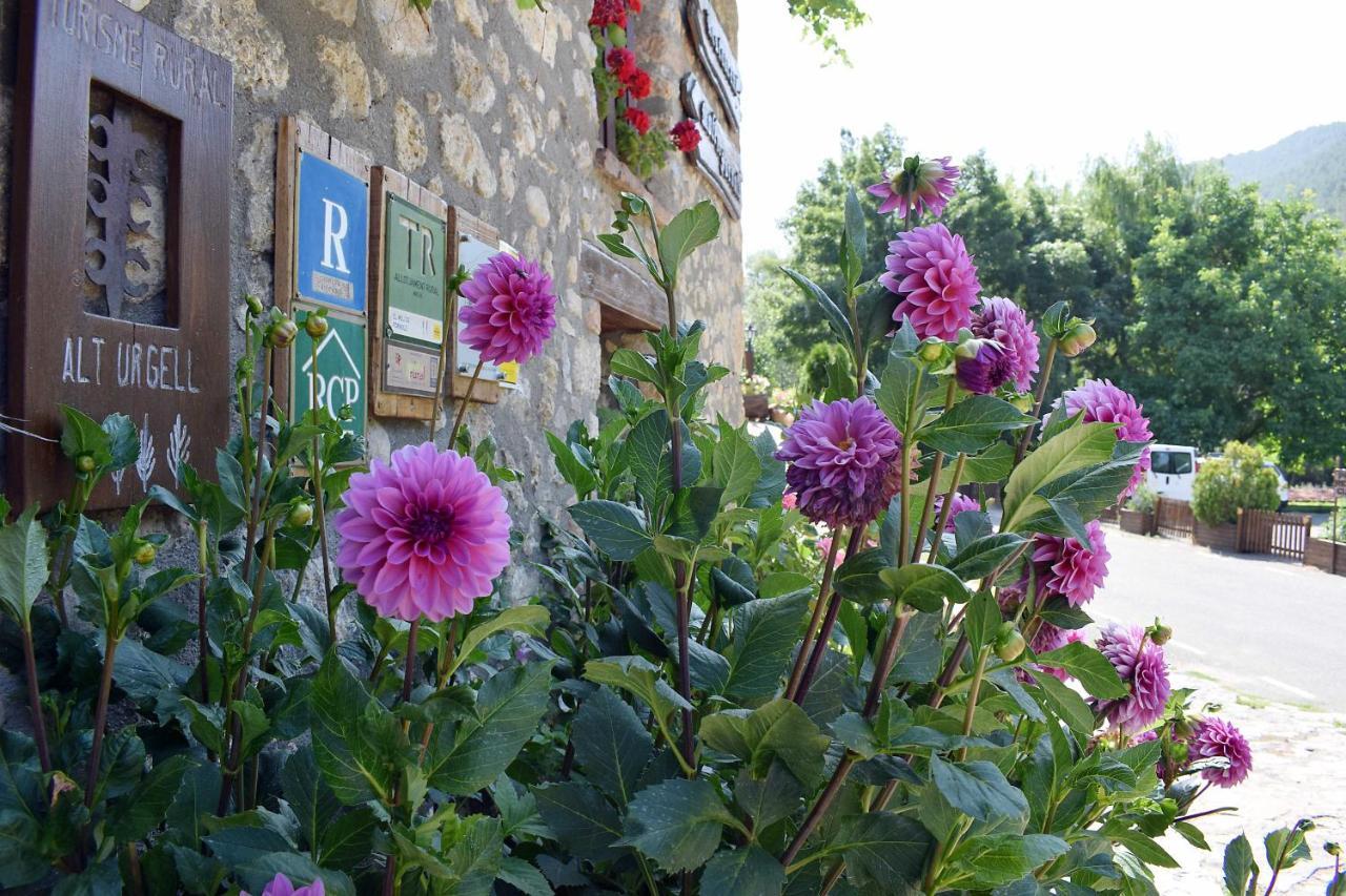 Casa Rural Molí de Fòrnols Hotel Exterior foto